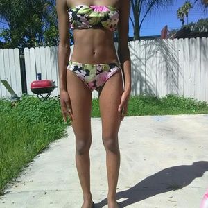 Sunsets Separates tropical bikini